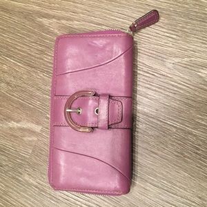 Coach Lynn purple buckle zip wallet
